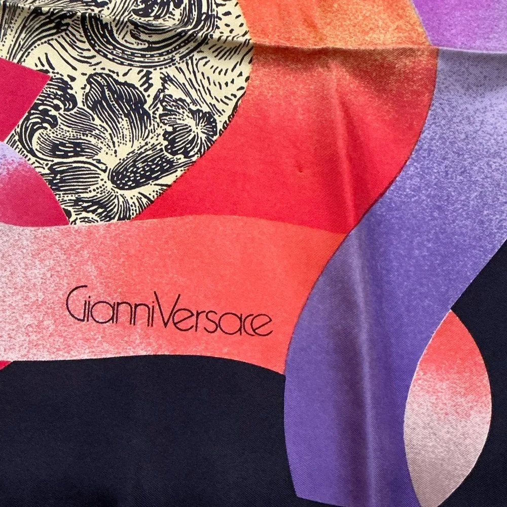 Vintage Gianni Versace Multicolor Scarf - Picture 1 of 3